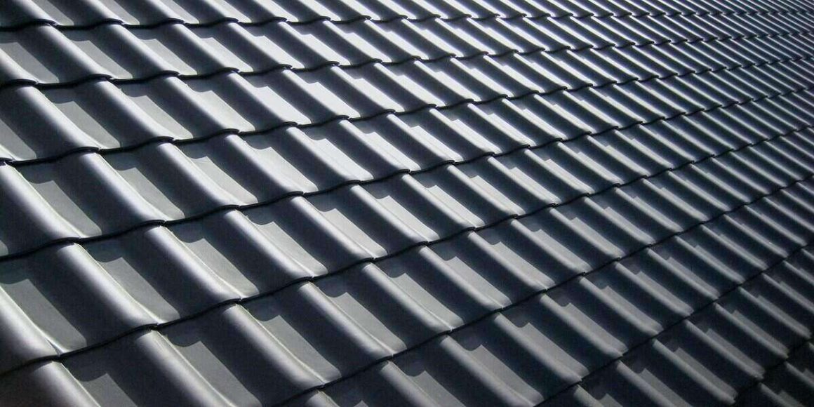 5 Roofing Materials Trends For Every Homeowner In 2022 HomesCute   Roofing Materials Metal 1160x580 